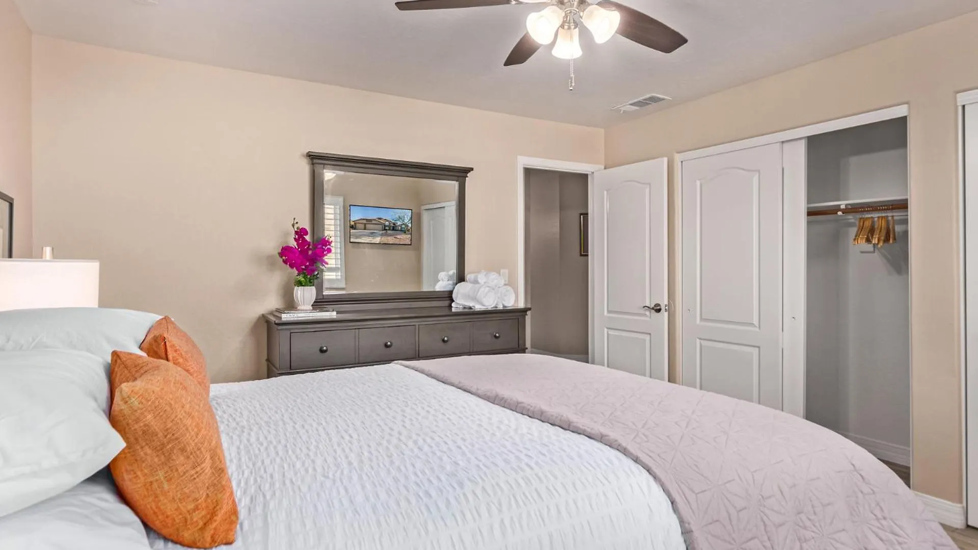 Ahwatukee Retreat Villa Phoenix United States